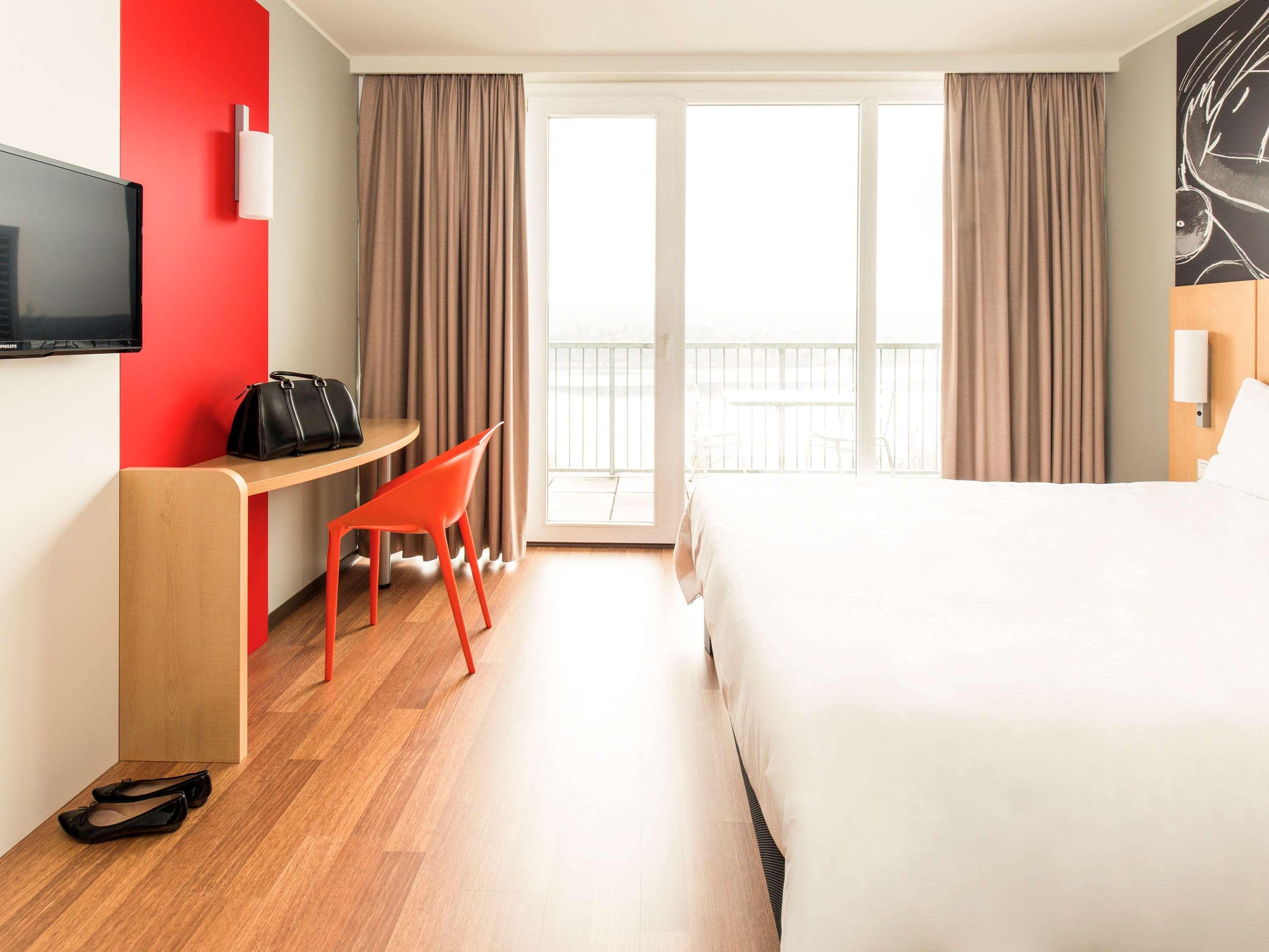 Ibis Woerthersee Пёрчах-ам-Вёртерзе Экстерьер фото