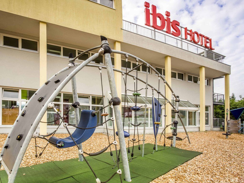 Ibis Woerthersee Пёрчах-ам-Вёртерзе Экстерьер фото
